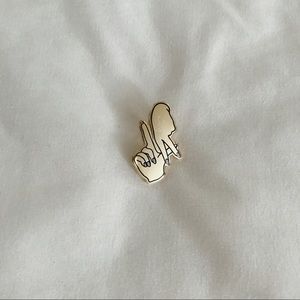“LA” Hands - Gold Plated Pin
